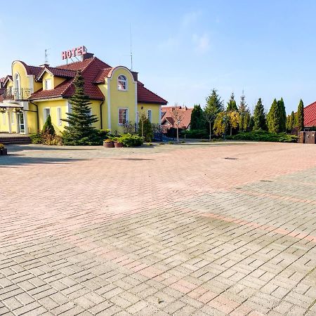 Hotel Jablonski Stawiguda Kültér fotó
