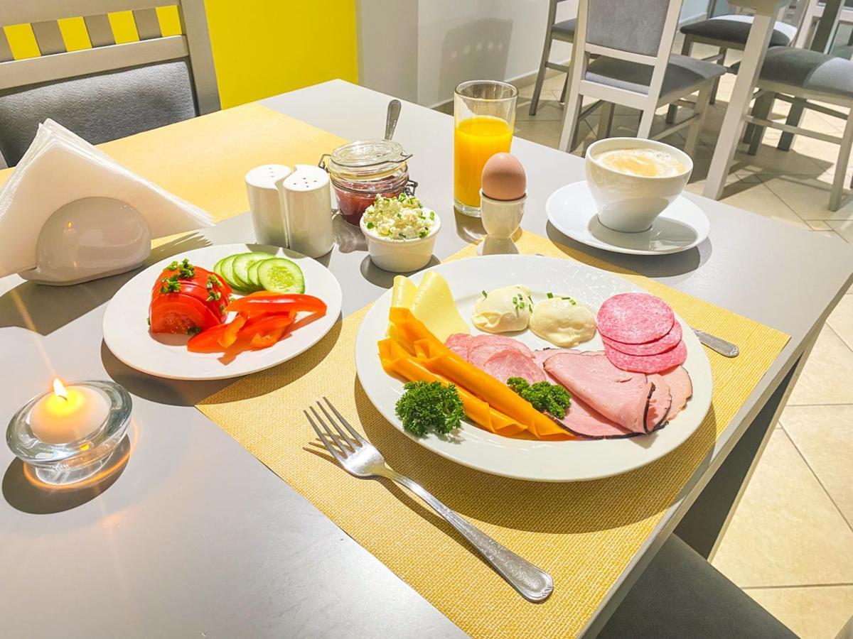 Hotel Jablonski Stawiguda Kültér fotó