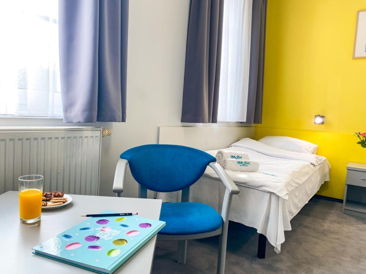 Hotel Jablonski Stawiguda Kültér fotó