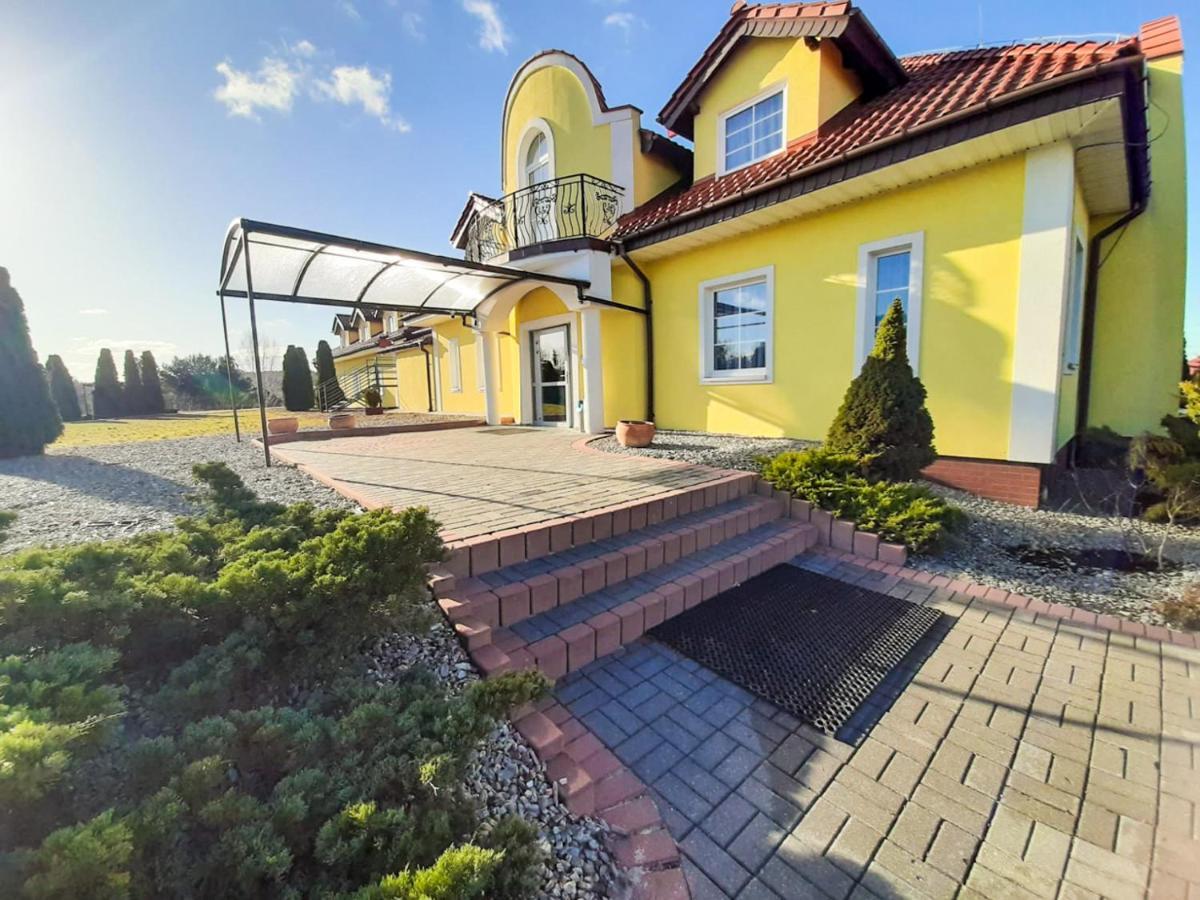 Hotel Jablonski Stawiguda Kültér fotó