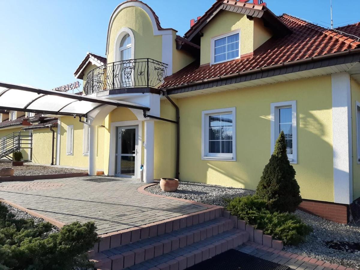 Hotel Jablonski Stawiguda Kültér fotó